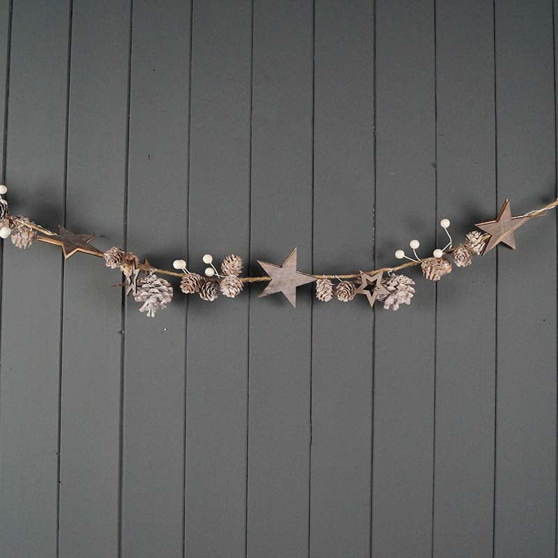 Alpine Star & Acorn LED Garland